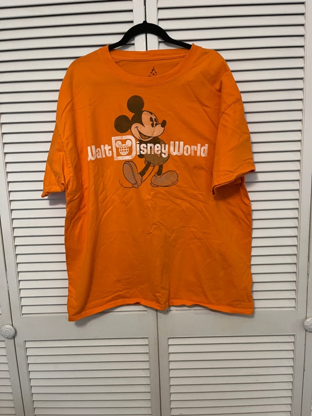 Vintage Disney Orange Walt Disney World Mickey Graphic Tee